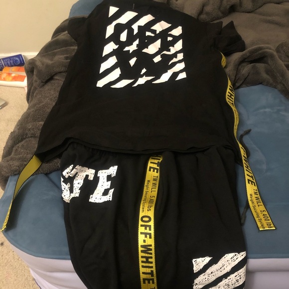 Off-White main label set - Picture 1 of 7